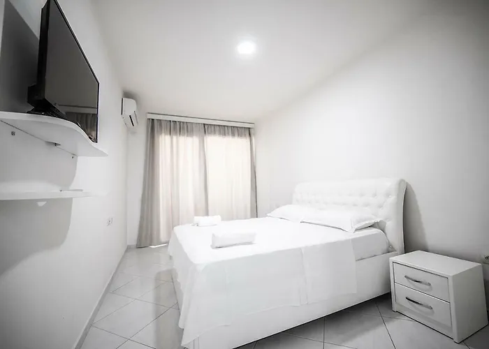 Royal Palace Лежа